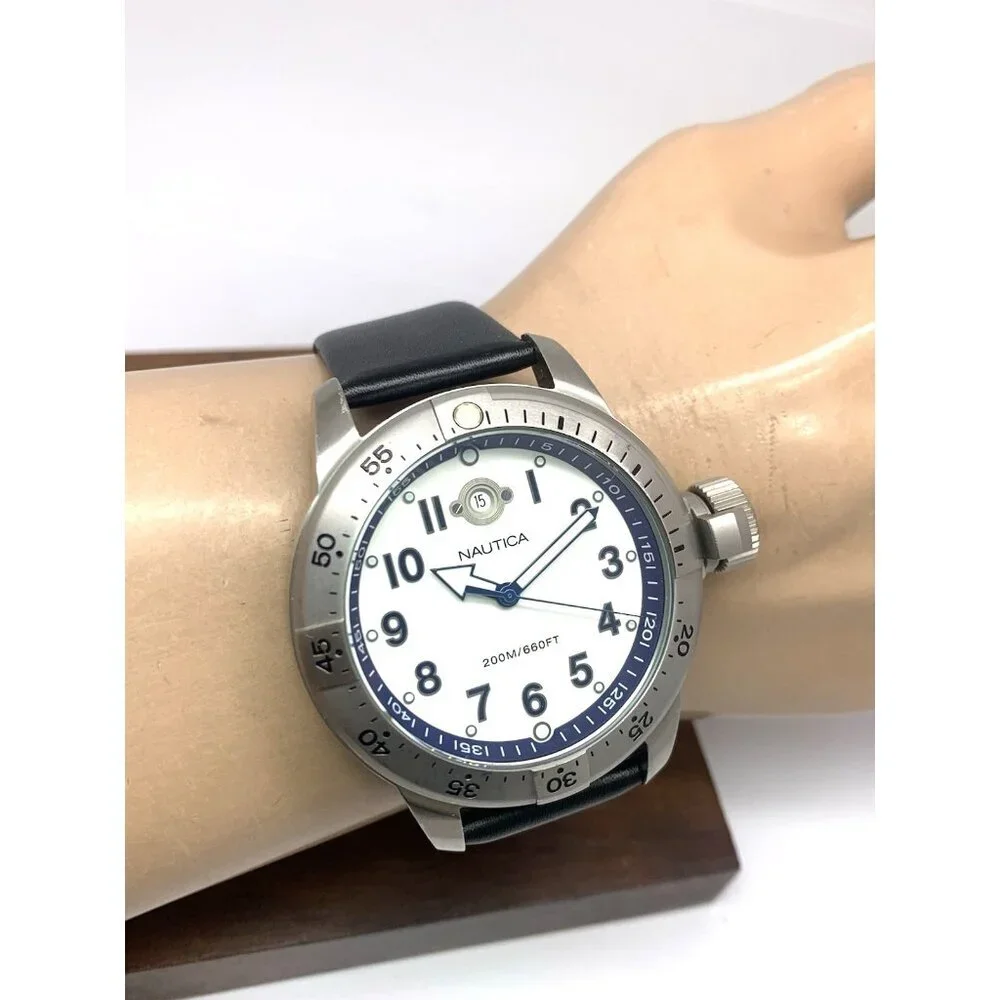 Nautica Men's Watch N14524 Quartz White Dial Date Black Leather Band 46mm